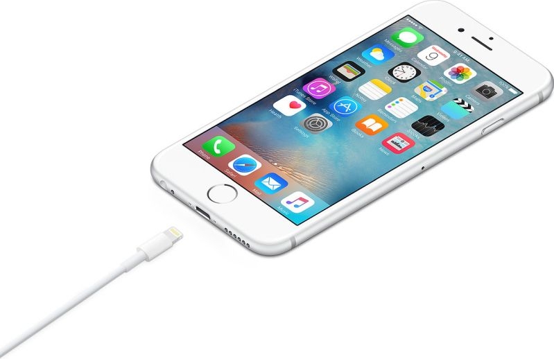 Concentratie meesteres Ontoegankelijk ᐅ • USB Oplader geschikt voor Apple iPhone 7 - 5 Watt - 2 Meter | Eenvoudig  bij GSMOplader.nl