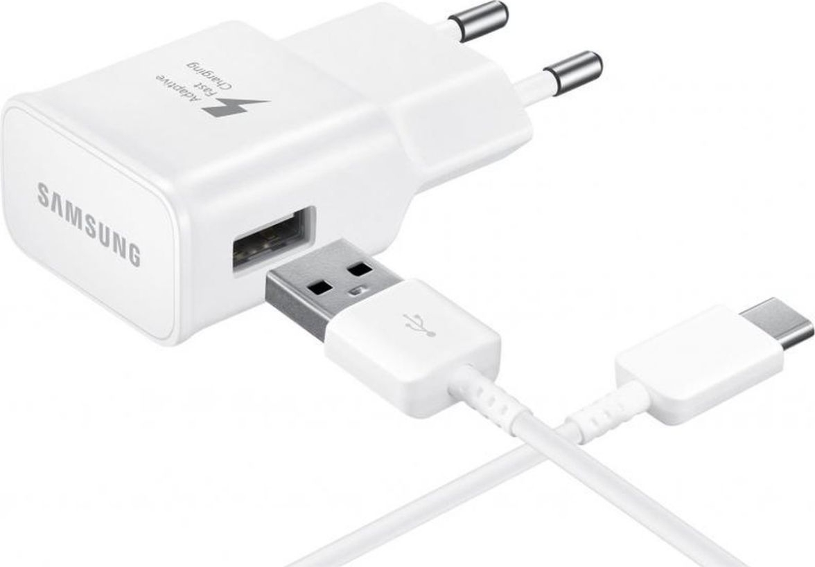 Eentonig ademen Afrika ᐅ • Samsung Galaxy S10e Fast Charger 15W USB-C - Wit - Retailverpakking -  1.5 Meter | Eenvoudig bij GSMOplader.nl